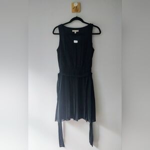 Banana Republic size 8 pleated black dress